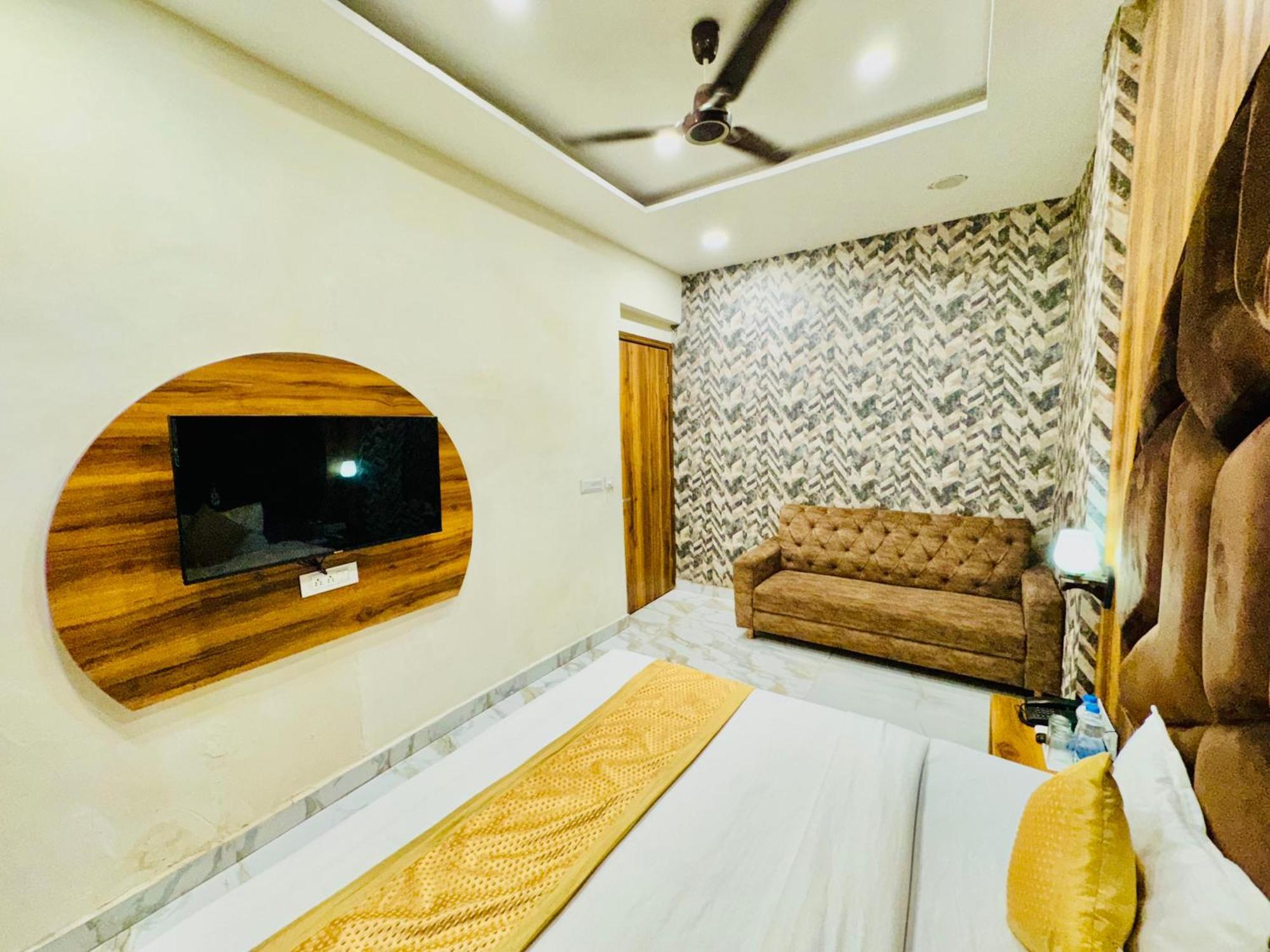 Hotel Gs Amritsar 200 Mtr From Golden Temple Extérieur photo
